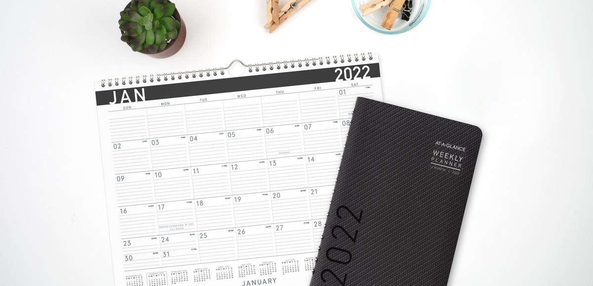Contempo Weekly Planner and Wall Calendar