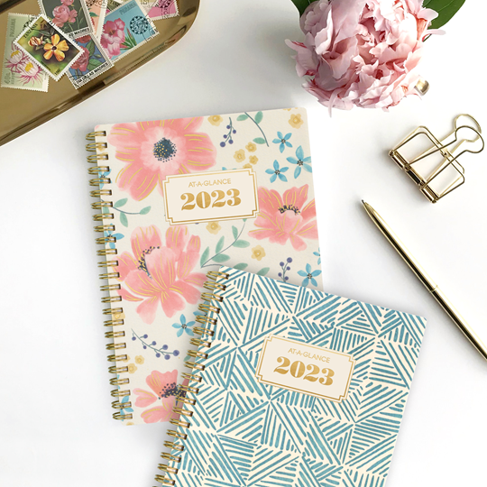 2023 Badge collection planners with floral and geometric covers