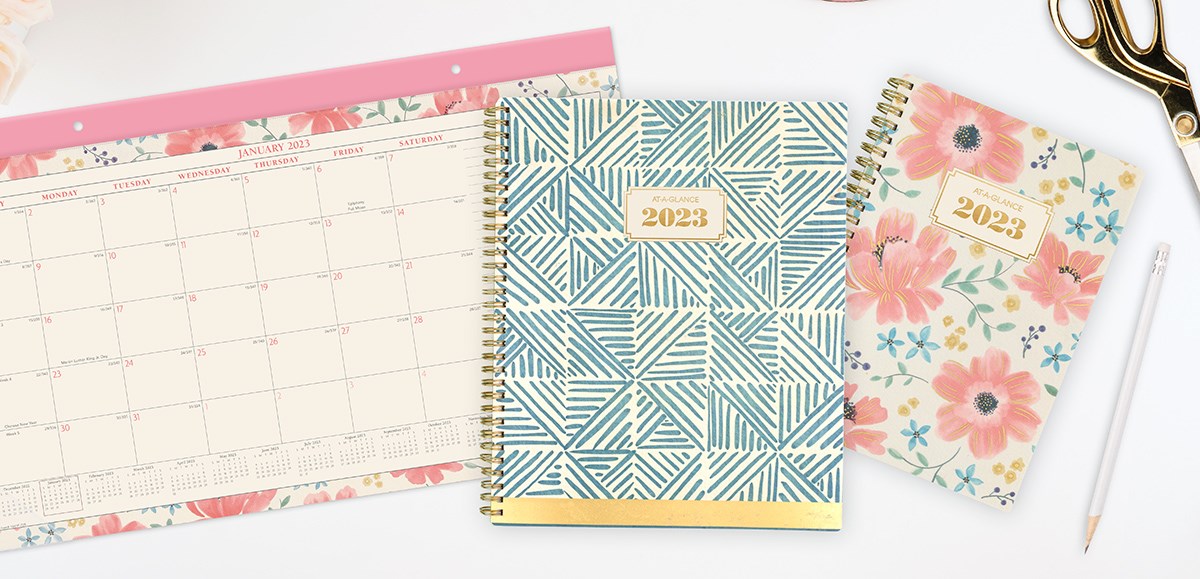 Badge Collection desk calendar and planners