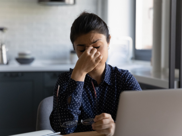 Protect Your Eyes from Computer Vision Syndrome